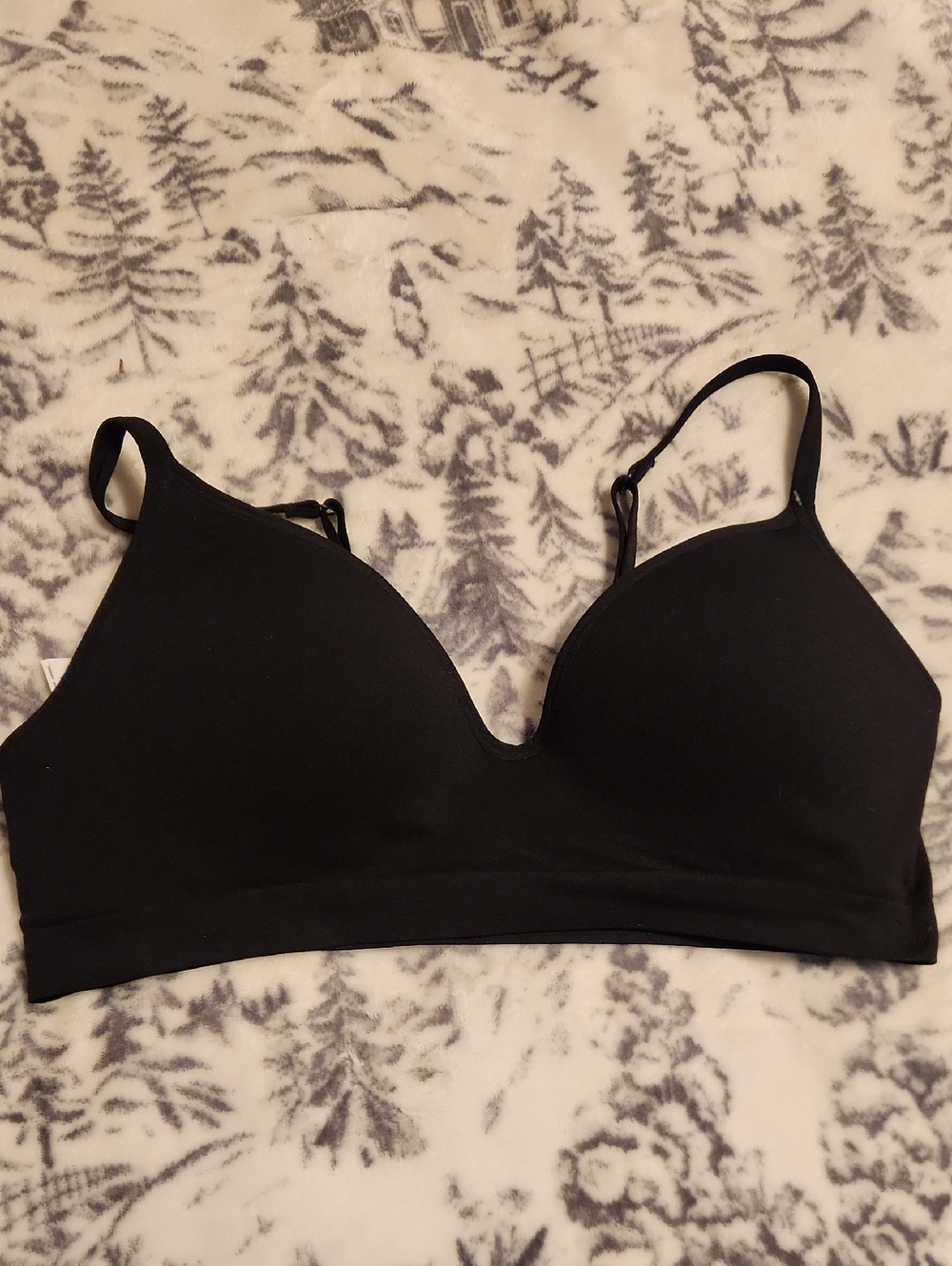 VS Pink Wireless Seamles Pushup Bra